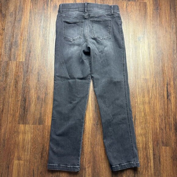 SPANX Straight Leg Pull On Jeans Black Wash Distressed Women’s Size Medium - Picture 2 of 10